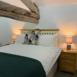 Maison Dix 4* Tusson