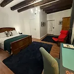 Maison Dix