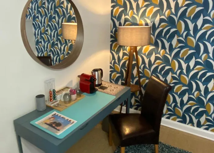 Bed and breakfast Maison Dix 4*